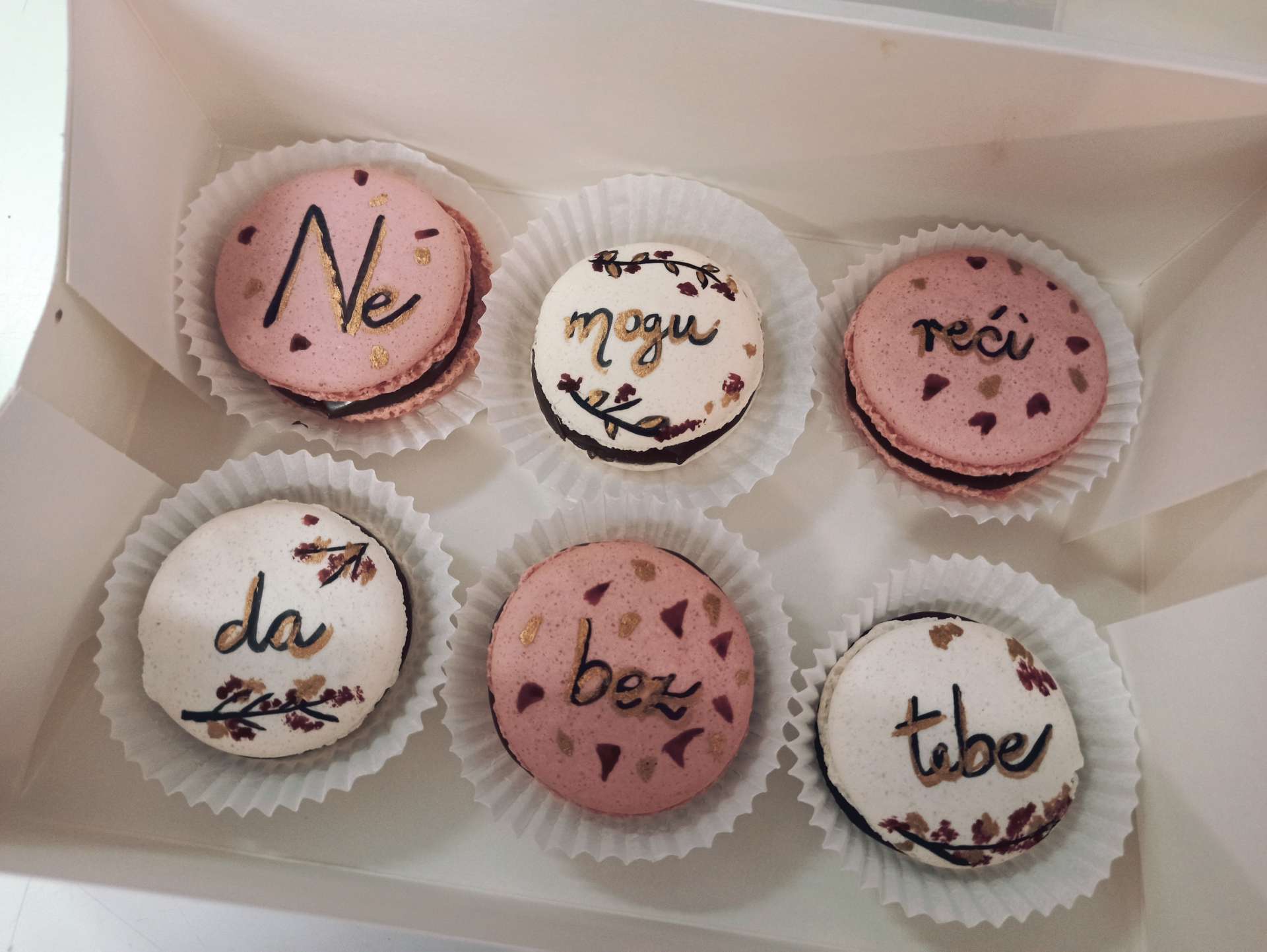 Box macaronsi