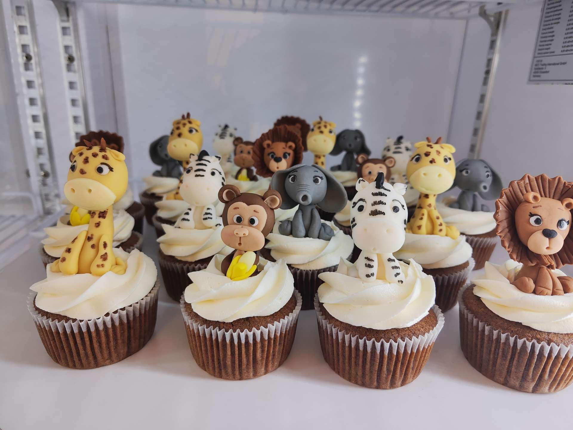 Ukrašeni muffini slika-50